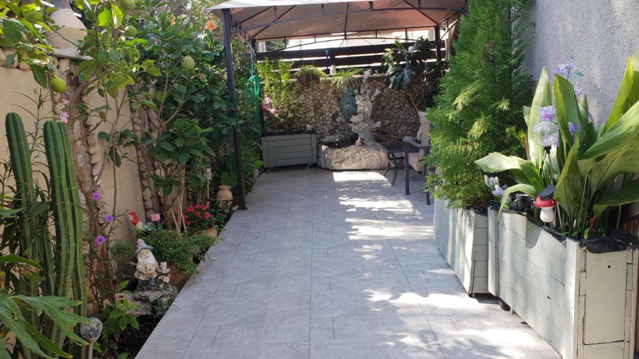 Amazing Appartement Haifa Buitenkant foto