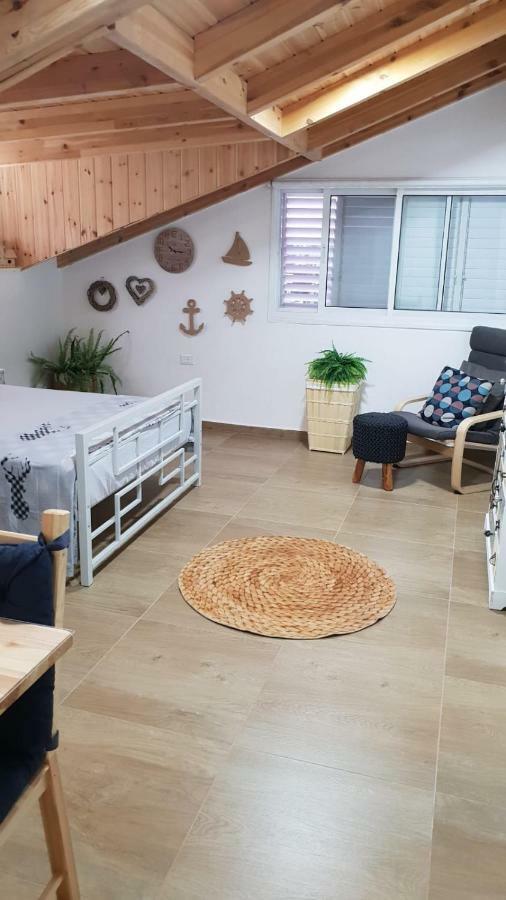 Amazing Appartement Haifa Buitenkant foto